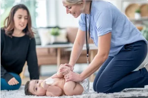 Chứng chỉ Chăm sóc mẹ và bé sau sinh 2026