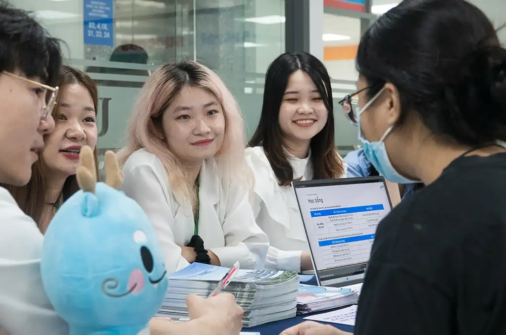 Bồi Dưỡng Chứng Chỉ Viên Chức Tư Vấn Học Sinh 2026